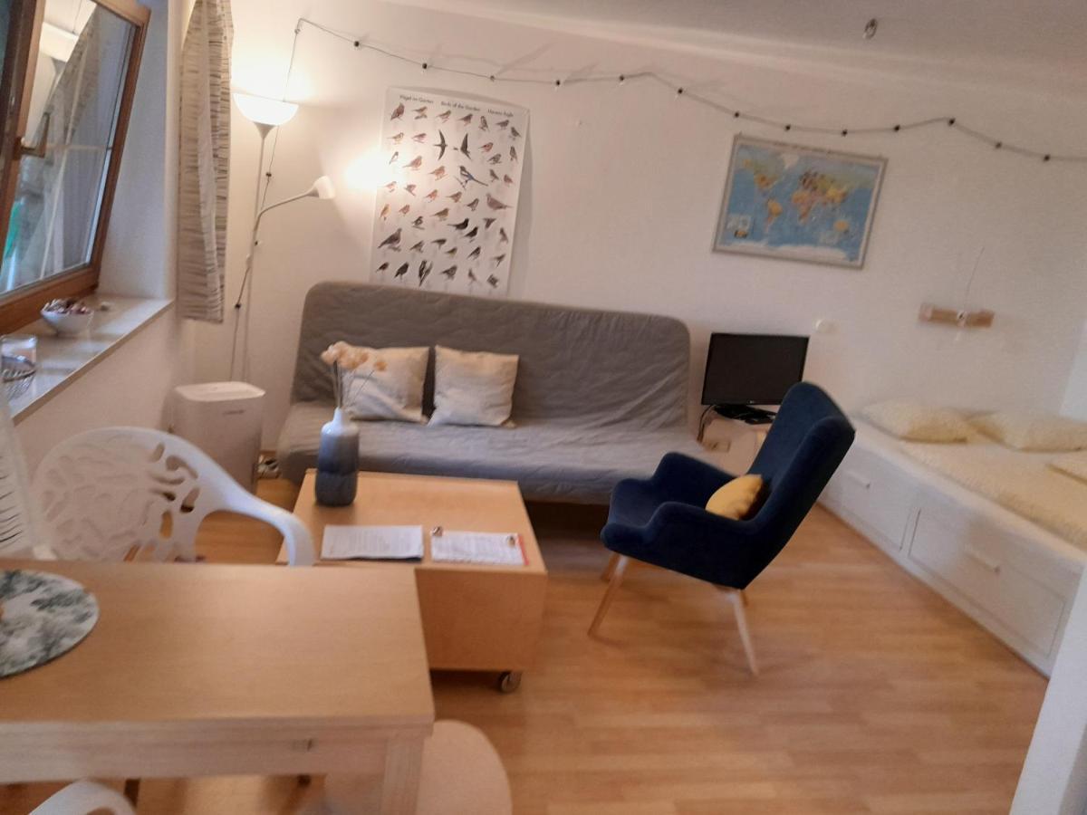 Apartment Mit Kueche Und Balkon Oder Terrasse, Ruhig Und Gut Erreichbar Piding Exteriör bild
