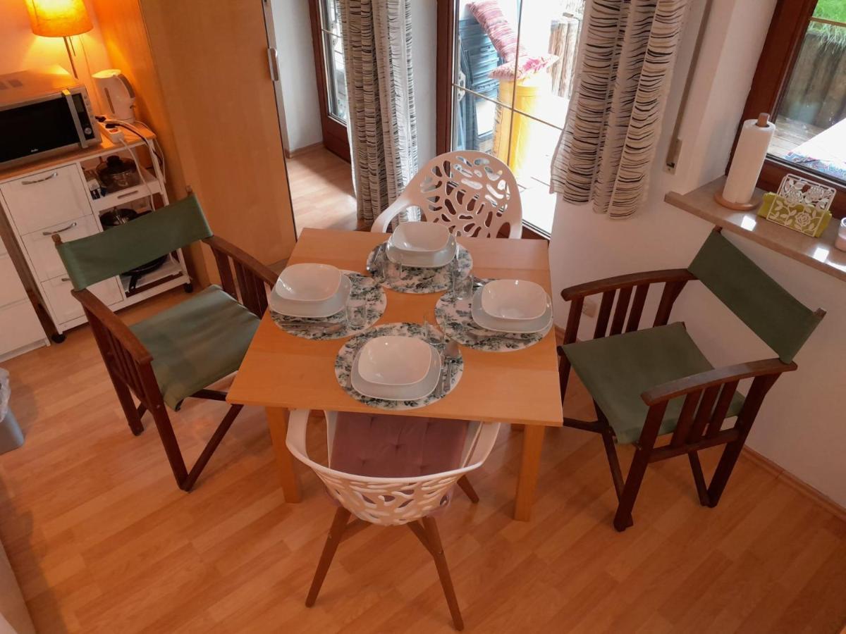 Apartment Mit Kueche Und Balkon Oder Terrasse, Ruhig Und Gut Erreichbar Piding Exteriör bild