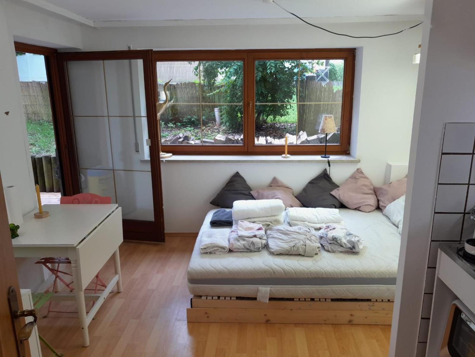 Apartment Mit Kueche Und Balkon Oder Terrasse, Ruhig Und Gut Erreichbar Piding Exteriör bild